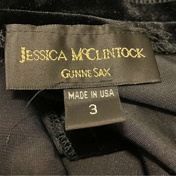 JESSICA MCCLINTOCK x GUNNE SAX Strapless Tight Vintage Velvet Midi Dress - Picture 4 of 4